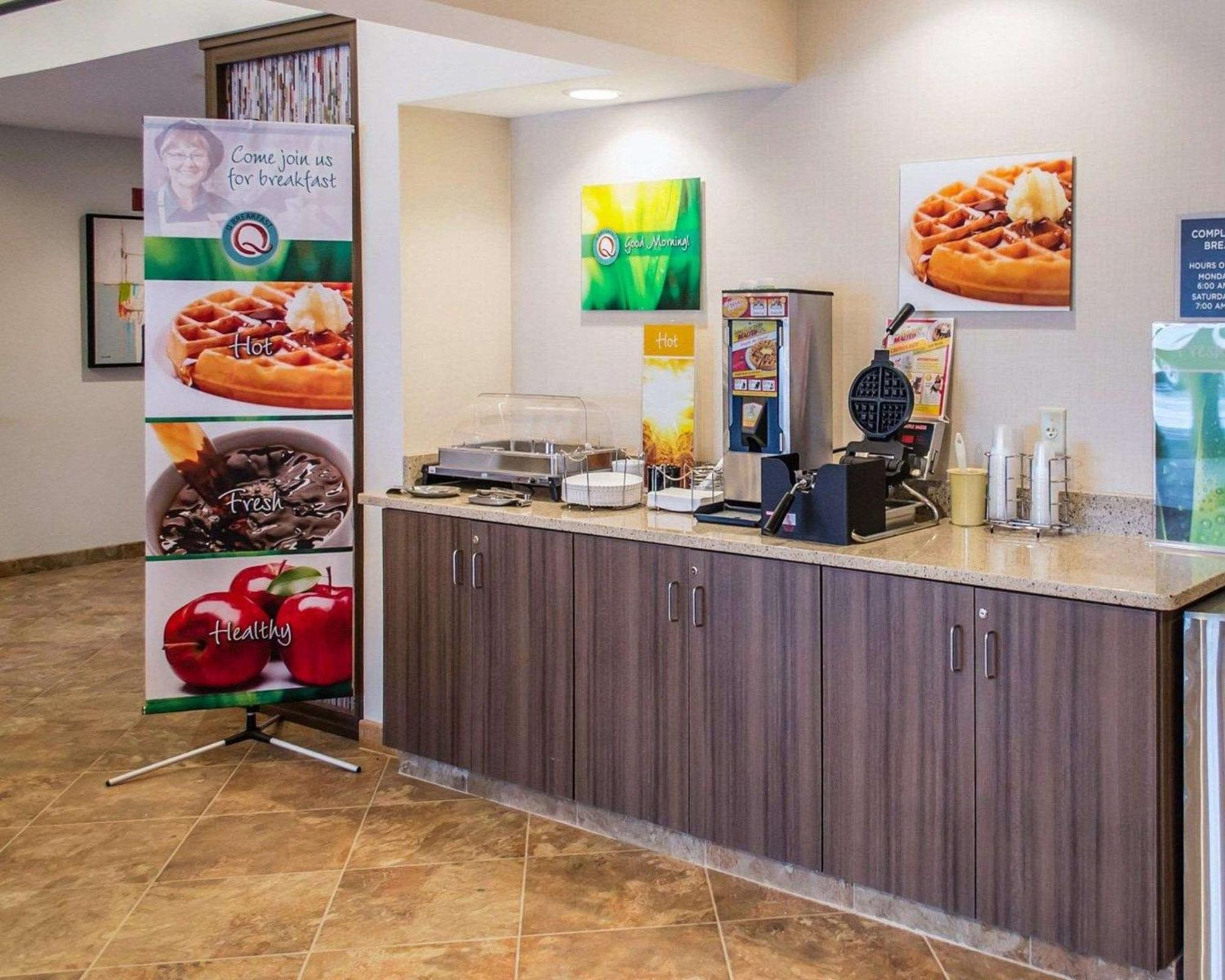 Quality Inn Streetsboro Ngoại thất bức ảnh